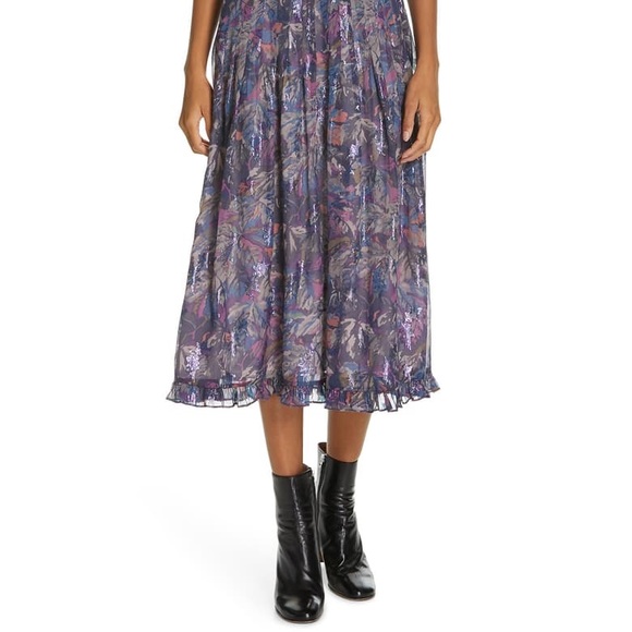 Pretty Dress - Picture 2 of 5